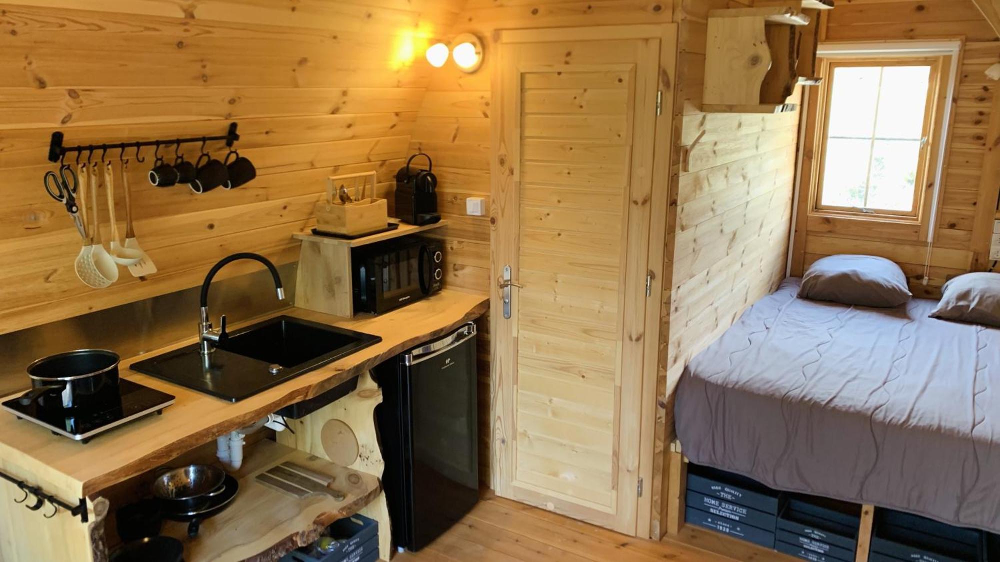 Camping Les Hauts De Rosans Екстериор снимка